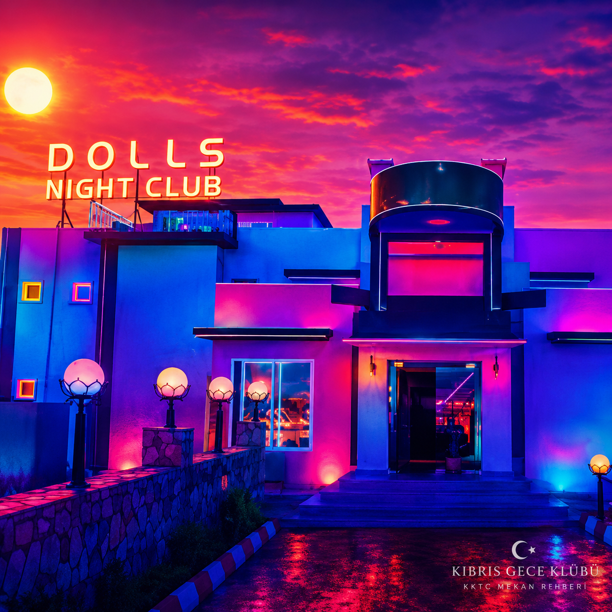 Dolls Gece Kulübü Lefkoşa KKTC - VIP iç mekan ve sahne atmosferi
