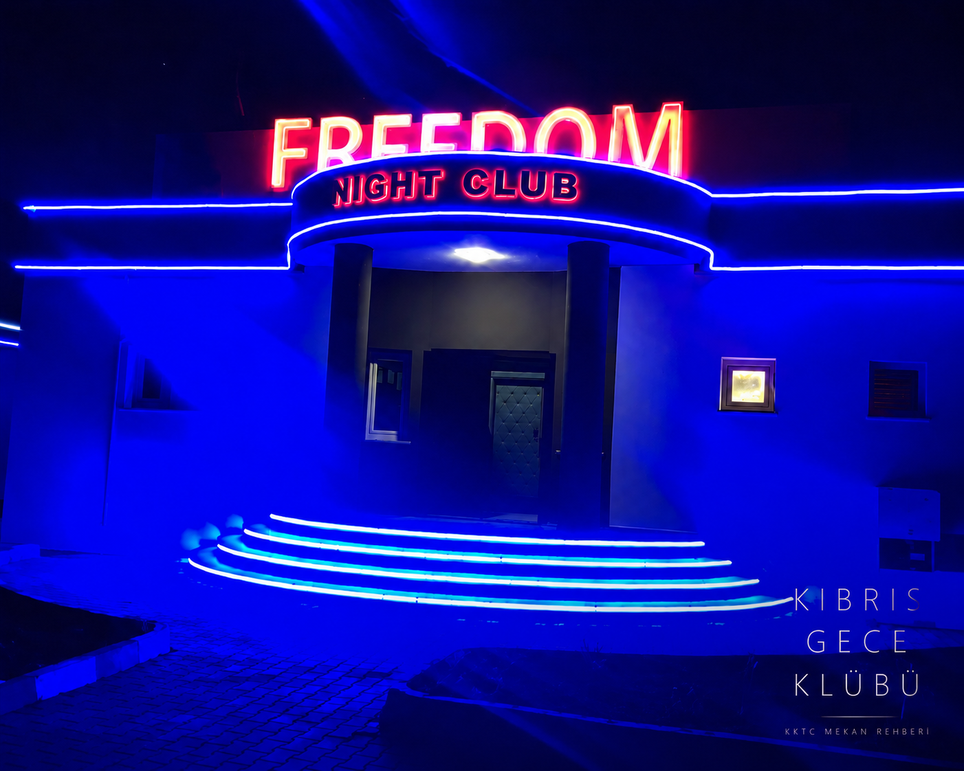Kıbrıs Gece Kulübü Atmosferi