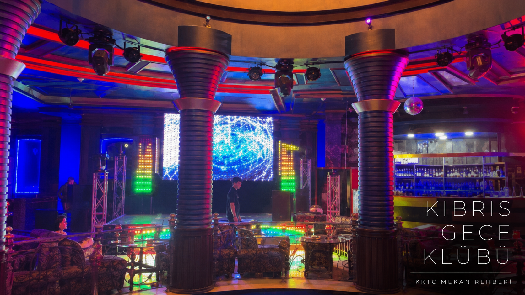 Hanedan Gece Kulübü Lefkoşa KKTC - VIP iç mekan ve sahne atmosferi